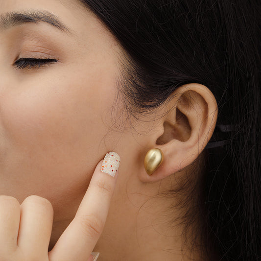 Golden Dewdrop Earrings