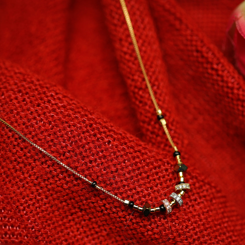 Mysterious Cubes and Pearls Necklace