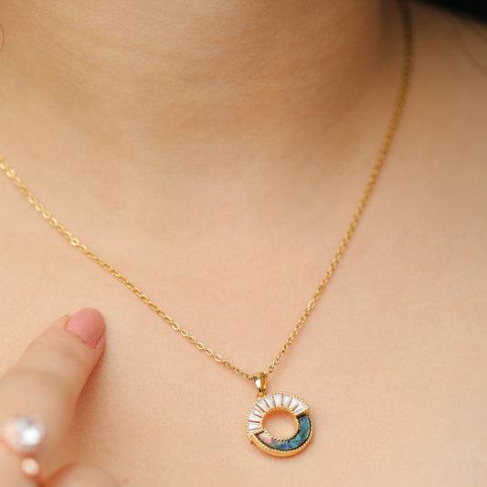 Sun & Shell Necklace