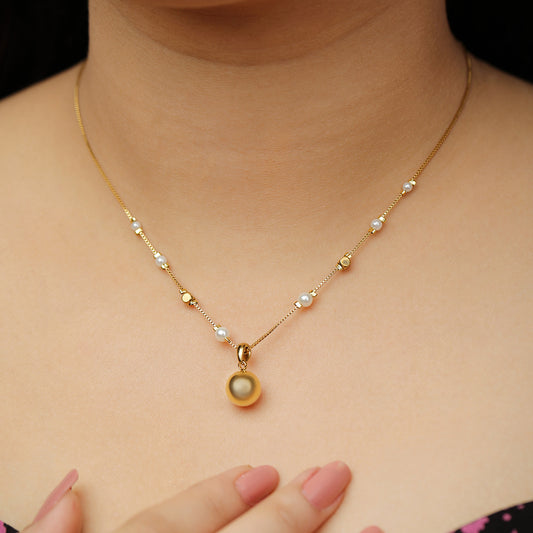 Golden Glint Necklace