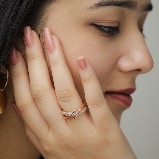 Rose Elegance Crossover Ring