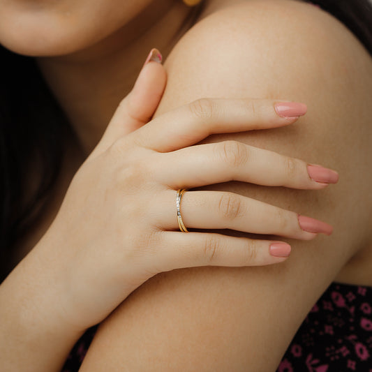 Twilight Dazzle Twist Ring