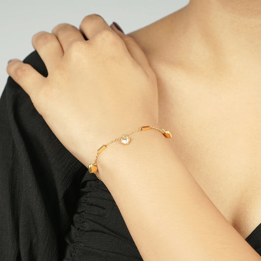 Elegant Gold Bracelet
