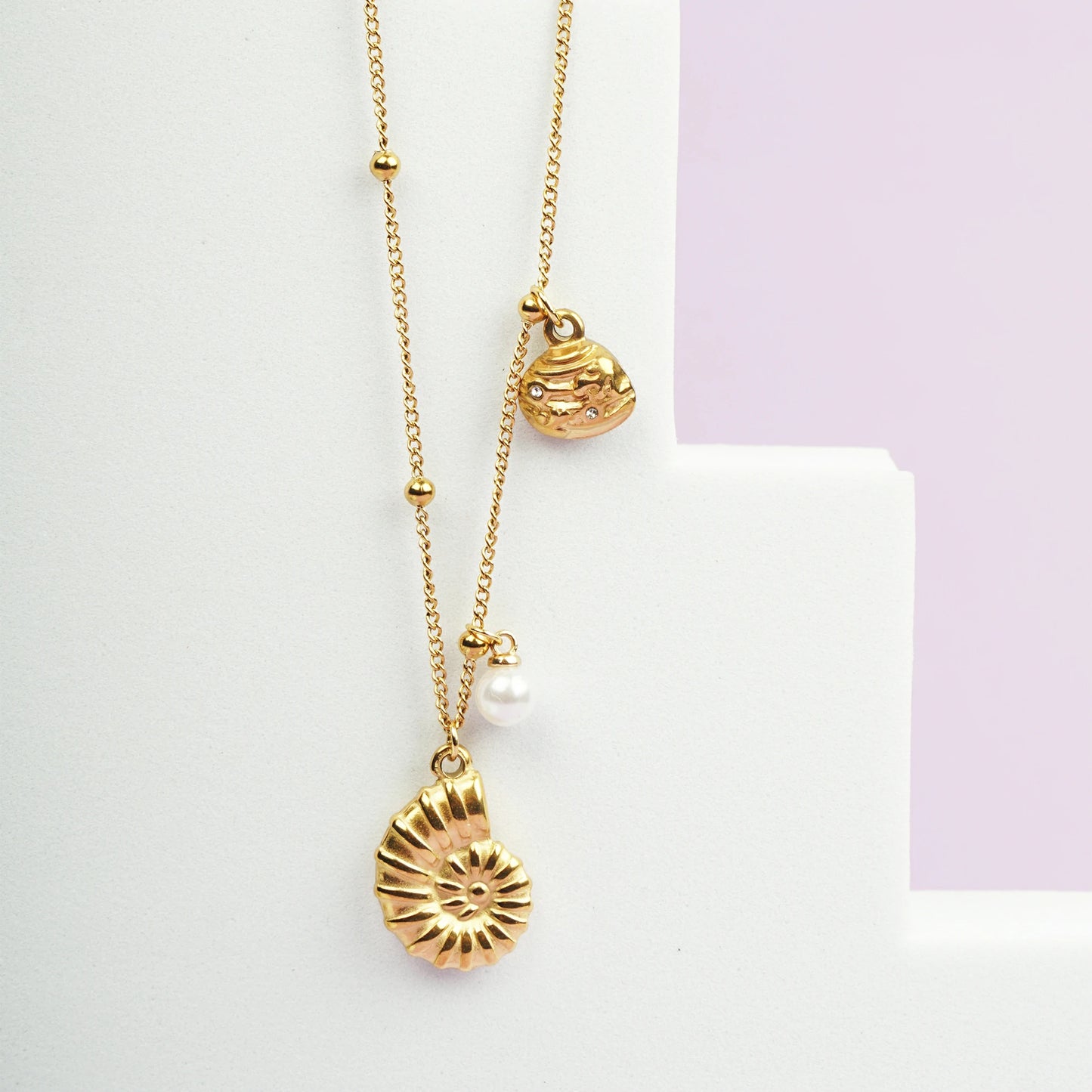 Golden Shell Pendant Necklace