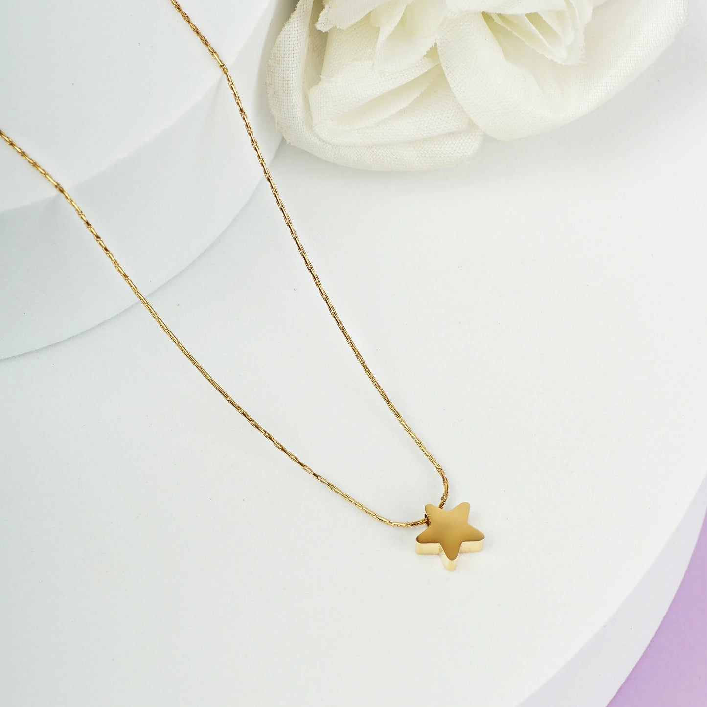 Tiny Star Necklace