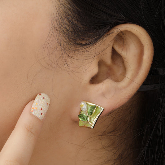 Lily Dawn Earrings