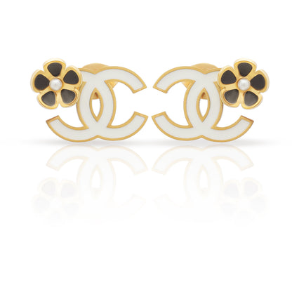 Chic Bloom Studs