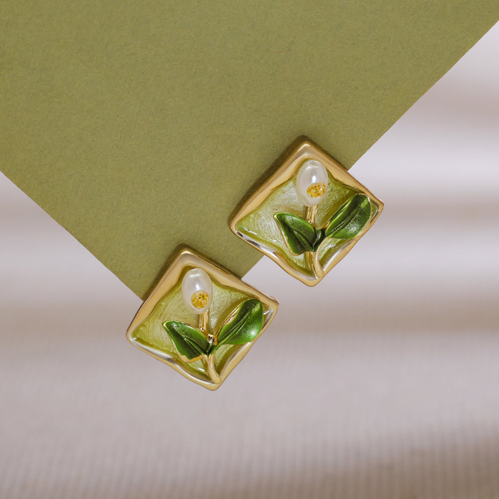 Lily Dawn Earrings