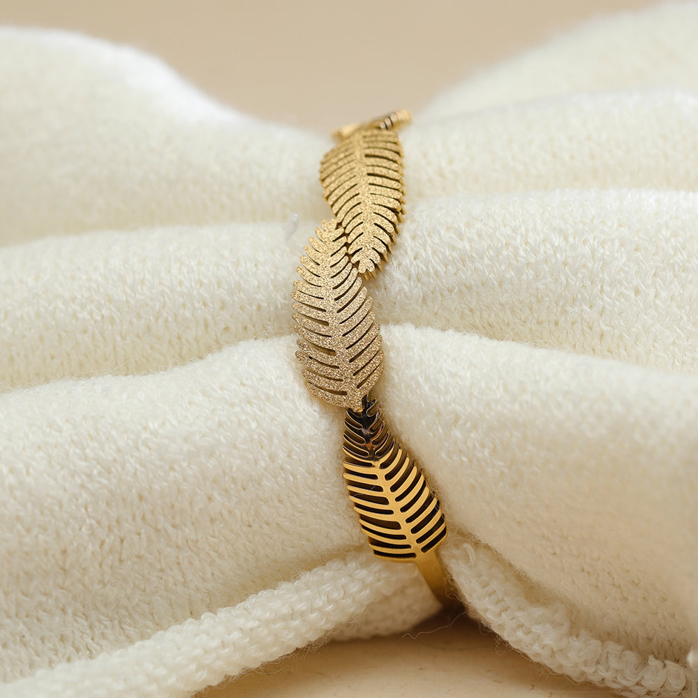 Golden Fern Kada