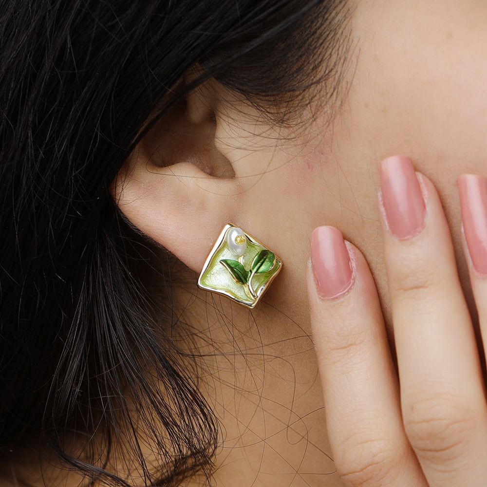 Lily Dawn Earrings