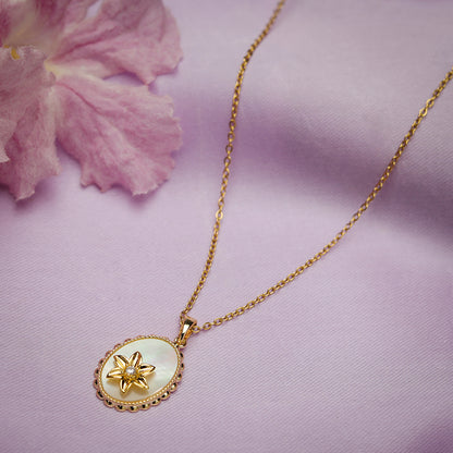 Moonveil Flower Necklace