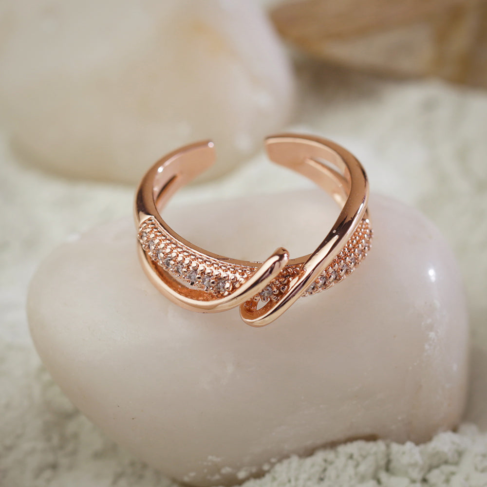 Rose Elegance Crossover Ring